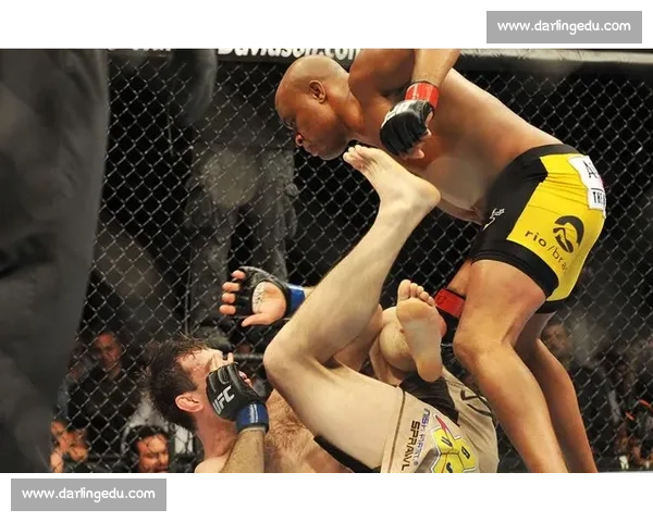 UFC琼斯对决蜘蛛人谁才是终极格斗王者之战历史巅峰对抗全面解析